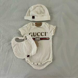 Baby Gucci Logo cotton gift set